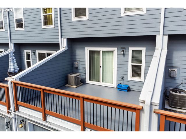 17408 Sw CHRIS St, Beaverton, OR 97078