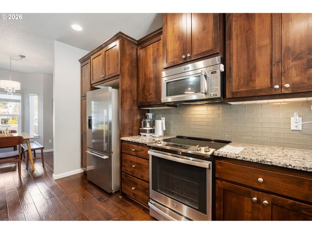 17408 Sw CHRIS St, Beaverton, OR 97078