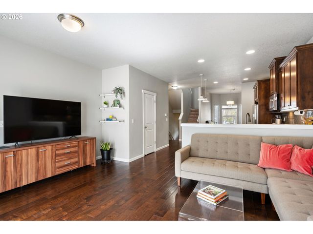 17408 Sw CHRIS St, Beaverton, OR 97078