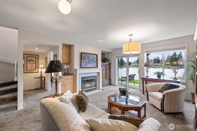 7336 Steilacoom Boulevard SW, Lakewood, WA 98499