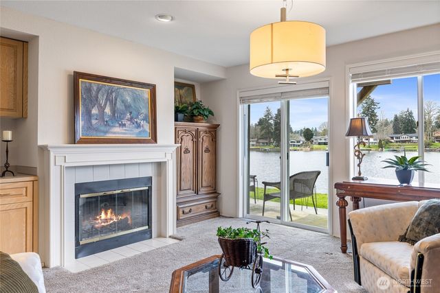 7336 Steilacoom Boulevard SW, Lakewood, WA 98499