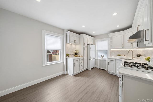 119-32 27th Avenue, Flushing, NY 11354
