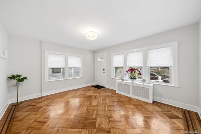 119-32 27th Avenue, Flushing, NY 11354