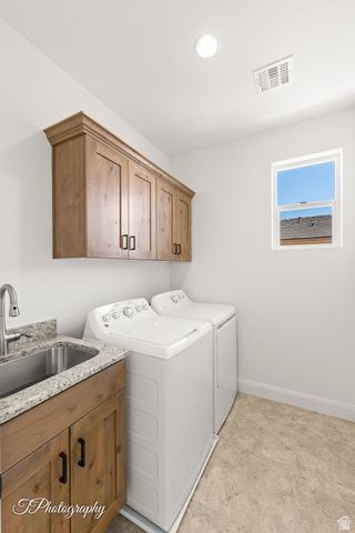 498 E TODD PL, Washington, UT 84780