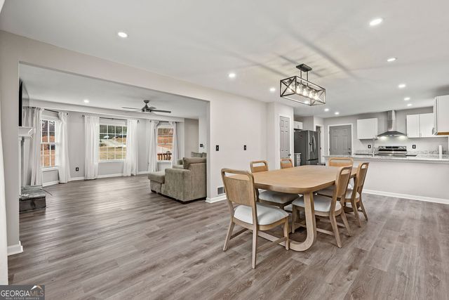 1200 Park Place Drive, Jonesboro, GA 30236