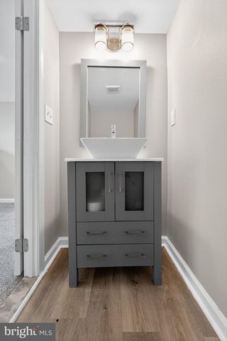 1021 BEESON AVE, Upper Chichester, PA 19061