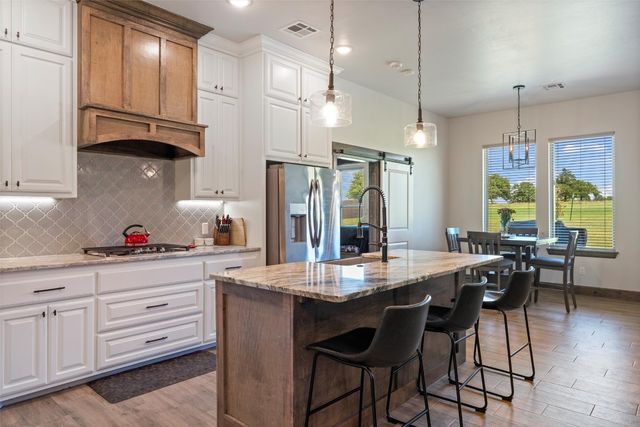 971 County Street 2983, Blanchard, OK 73010