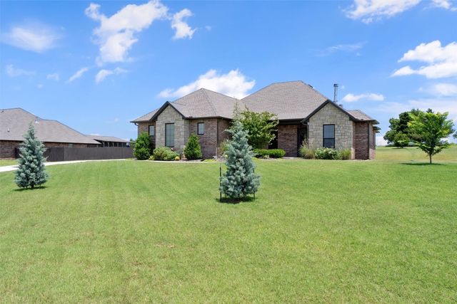 971 County Street 2983, Blanchard, OK 73010