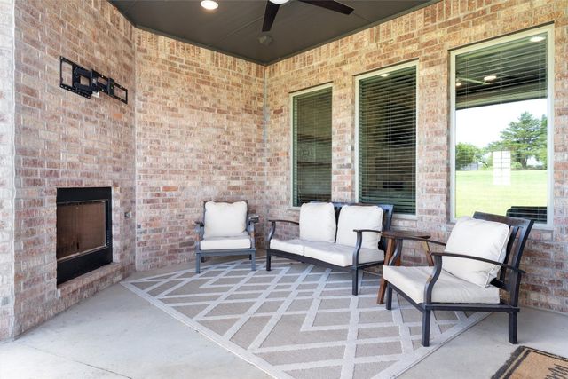 971 County Street 2983, Blanchard, OK 73010
