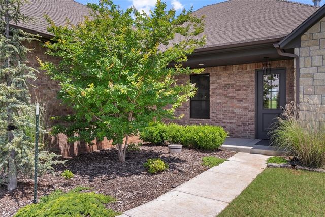 971 County Street 2983, Blanchard, OK 73010