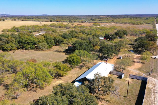 334 Cook Road, Jacksboro, TX 76458