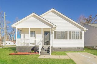 1724 Hertford Street, Greensboro, NC 27403