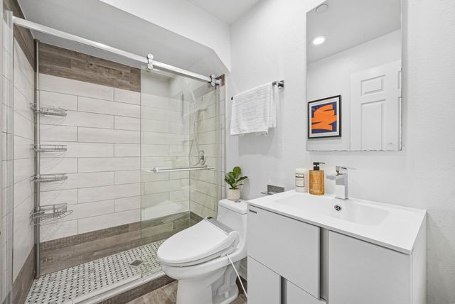 4151 El Camino Way M, Palo Alto, CA 94306