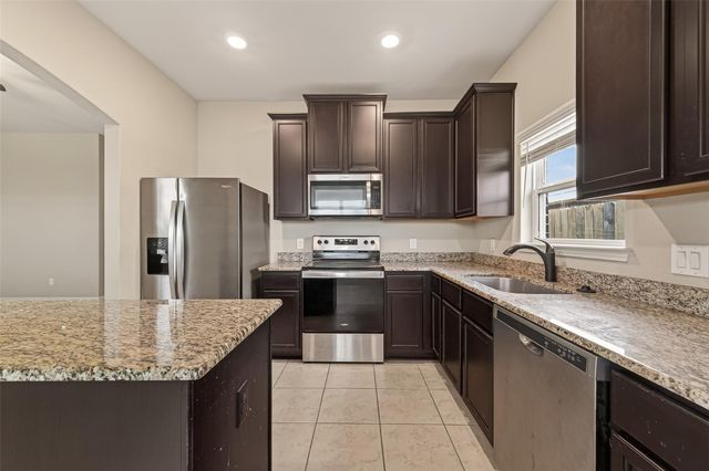 21218 Echo Manor Drive, Hockley, TX 77447