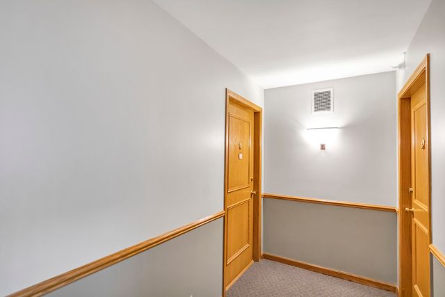 59 S Hale Street 402, Palatine, IL 60067