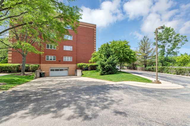 59 S Hale Street 402, Palatine, IL 60067
