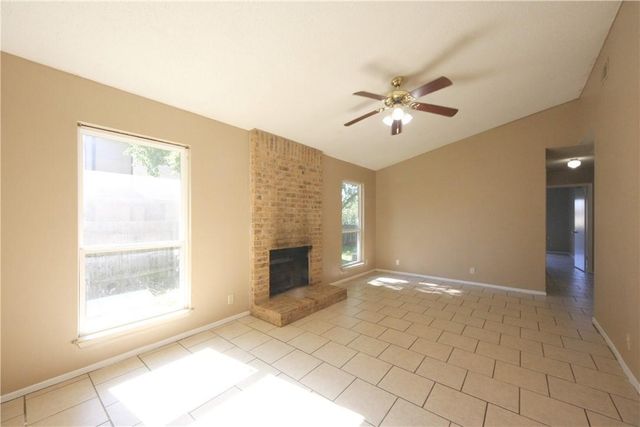 9802 Brasher DR B, Austin, TX 78748