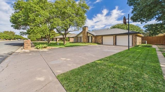 2115 Rice Drive, Levelland, TX 79336