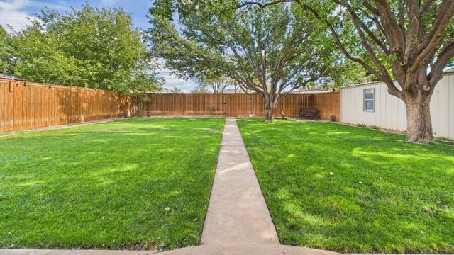 2115 Rice Drive, Levelland, TX 79336