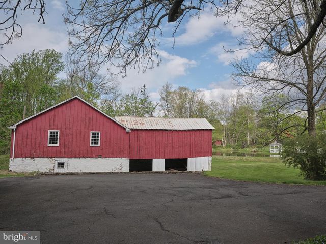 6161 MECHANICSVILLE RD, Mechanicsville, PA 18934