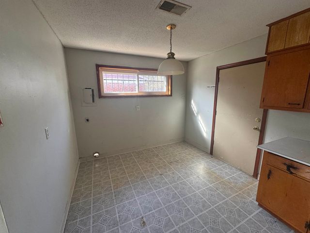 256 DELTA RD, Memphis, TN 38109