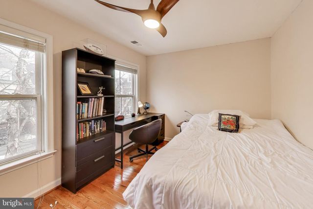 814 CAPITOL SQUARE PL SW, Washington, DC 20024