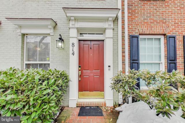 814 CAPITOL SQUARE PL SW, Washington, DC 20024