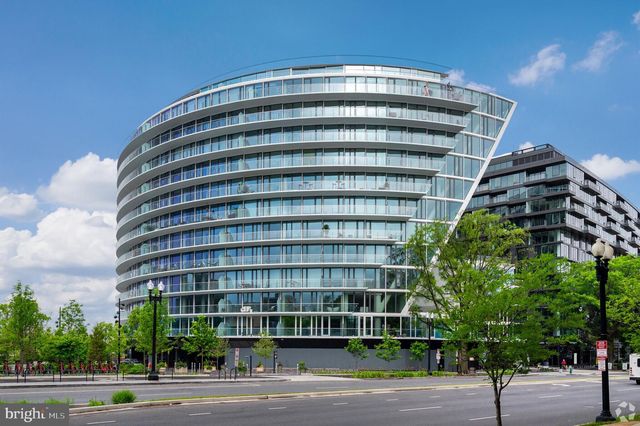 814 CAPITOL SQUARE PL SW, Washington, DC 20024