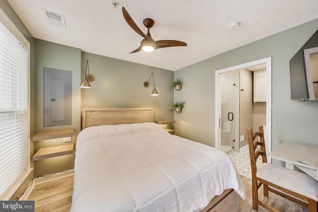 814 CAPITOL SQUARE PL SW, Washington, DC 20024