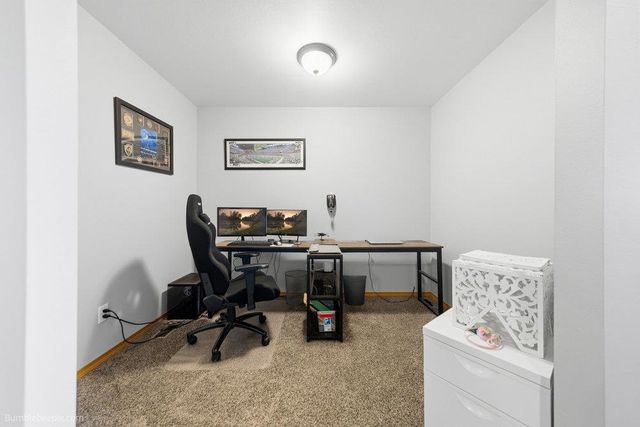 9313 W Foxtail Ln, Cheney, WA 99224