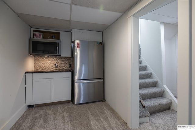 4624 Farnam Street, Omaha, NE 68132