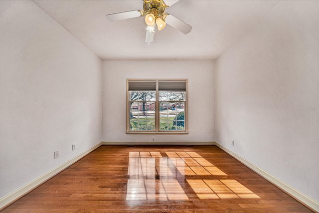 3723 Renfield RD, Roanoke, VA 24018