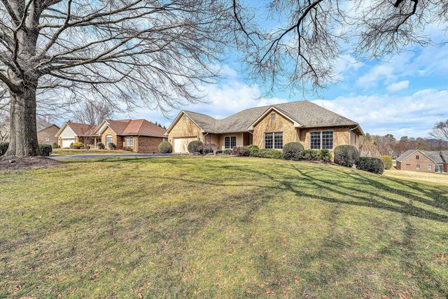 3723 Renfield RD, Roanoke, VA 24018