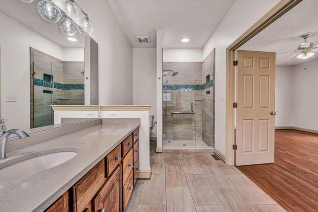 3723 Renfield RD, Roanoke, VA 24018