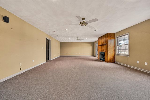 3723 Renfield RD, Roanoke, VA 24018