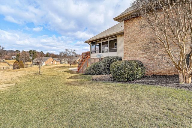 3723 Renfield RD, Roanoke, VA 24018