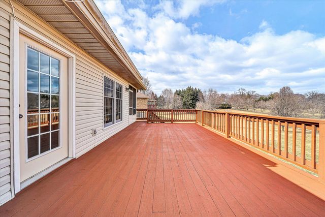 3723 Renfield RD, Roanoke, VA 24018