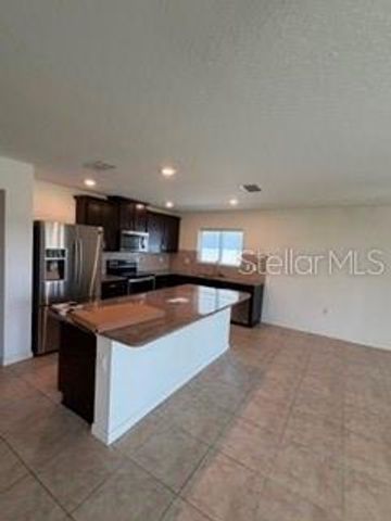 275 LAKE LUCERNE WAY, Winter Haven, FL 33881
