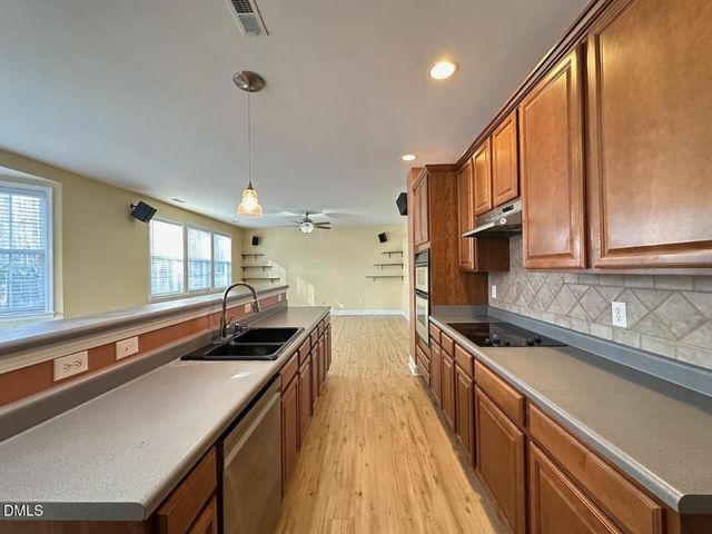 7212 Great Laurel Drive, Raleigh, NC 27616