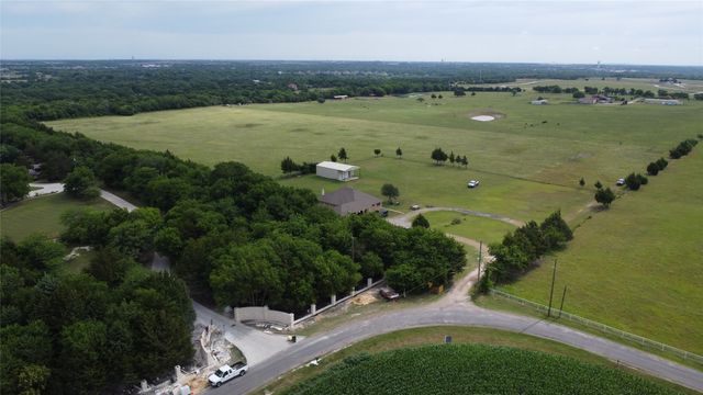 0000 S Hampton Road, Oak Leaf, TX 75154