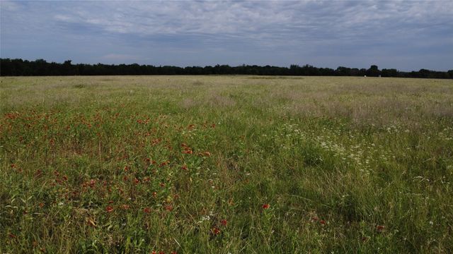 0000 S Hampton Road, Oak Leaf, TX 75154
