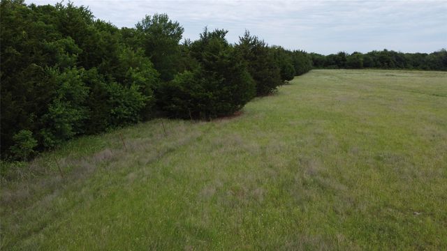 0000 S Hampton Road, Oak Leaf, TX 75154