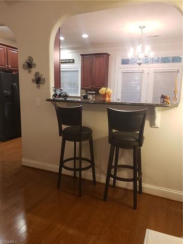 726 Sterling Brooke Court, Winston-salem, NC 27103