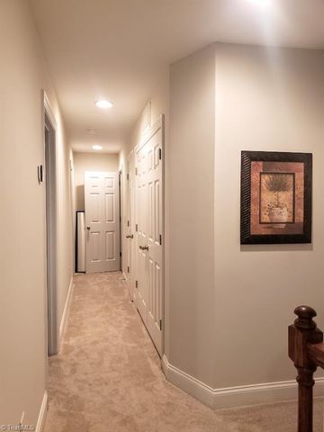 726 Sterling Brooke Court, Winston-salem, NC 27103