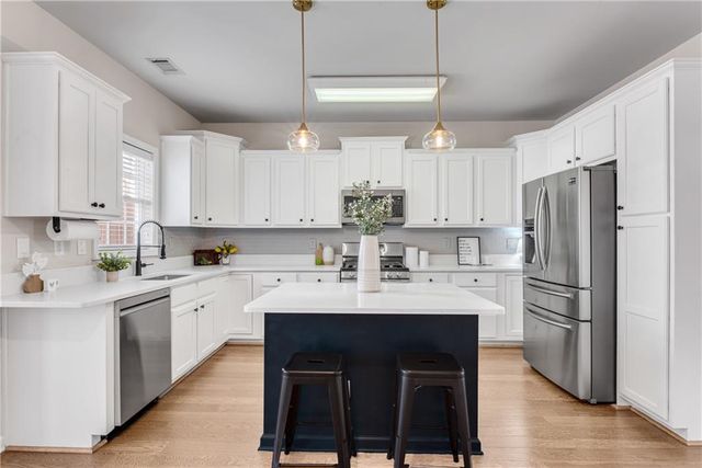 3502 Waters Edge Trail, Roswell, GA 30075