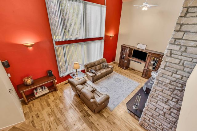 5830 Houchard Road, Dublin, OH 43016