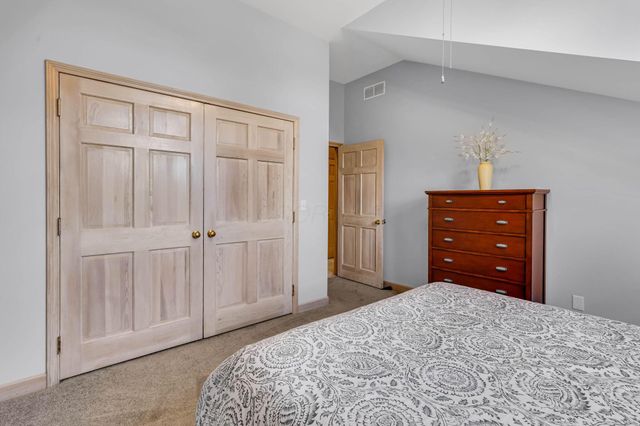 5830 Houchard Road, Dublin, OH 43016