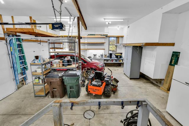 5830 Houchard Road, Dublin, OH 43016