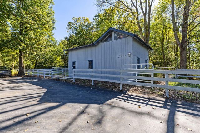 5830 Houchard Road, Dublin, OH 43016