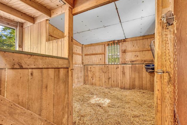 5830 Houchard Road, Dublin, OH 43016